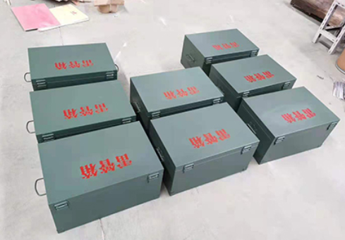 汤阴炸药箱和雷管箱一般是怎么存放的？